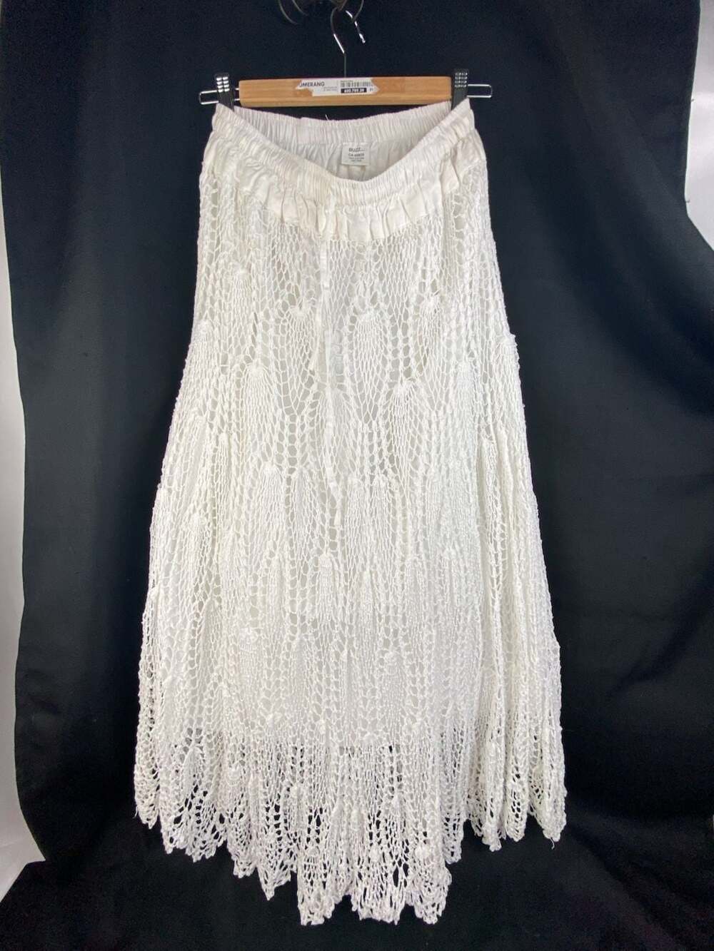 Buzz White Crochet Maxi Skirt with Elastic Waistband